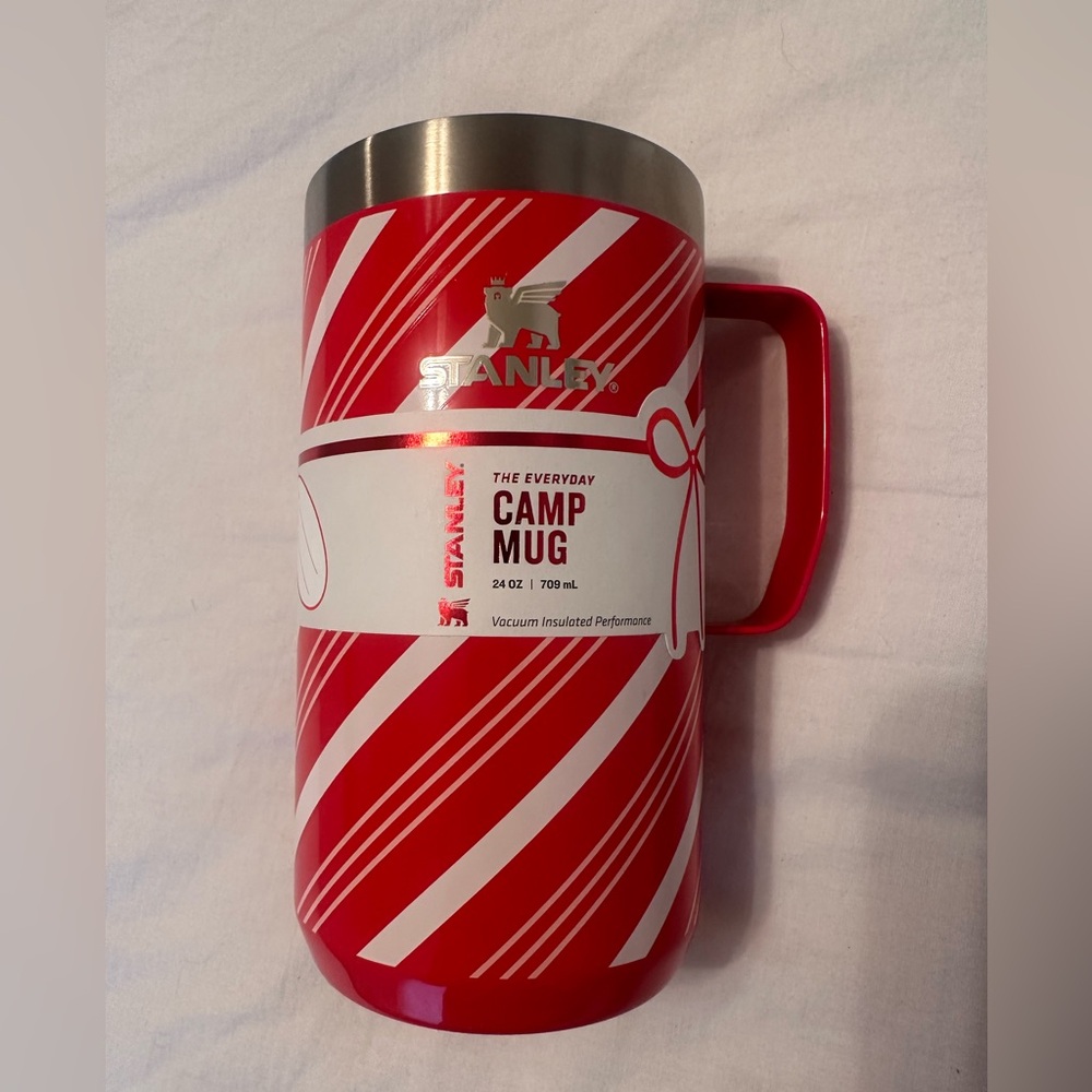 Stanley Holiday 24 oz Stainless Steel Everyday Mug in Candy Cane Twist